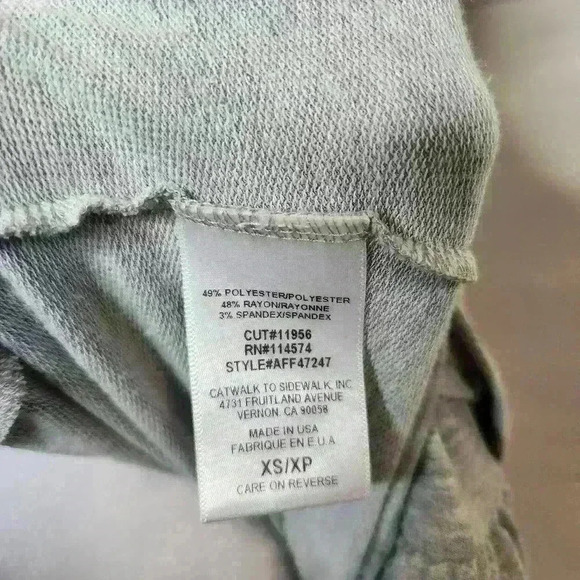 Pleione women's gray long sleeve ruffled arm blouse size XS - Picture 5 of 6